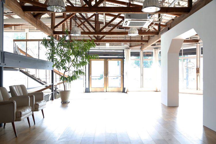 メインフロア エントランス