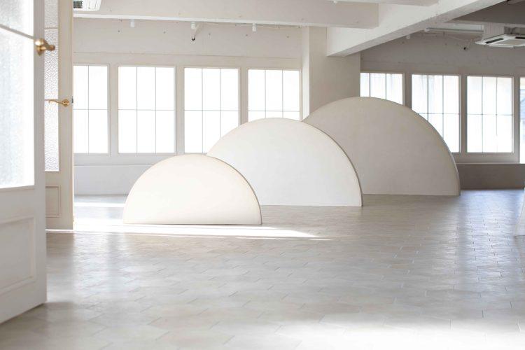 ステージは立てることも可能