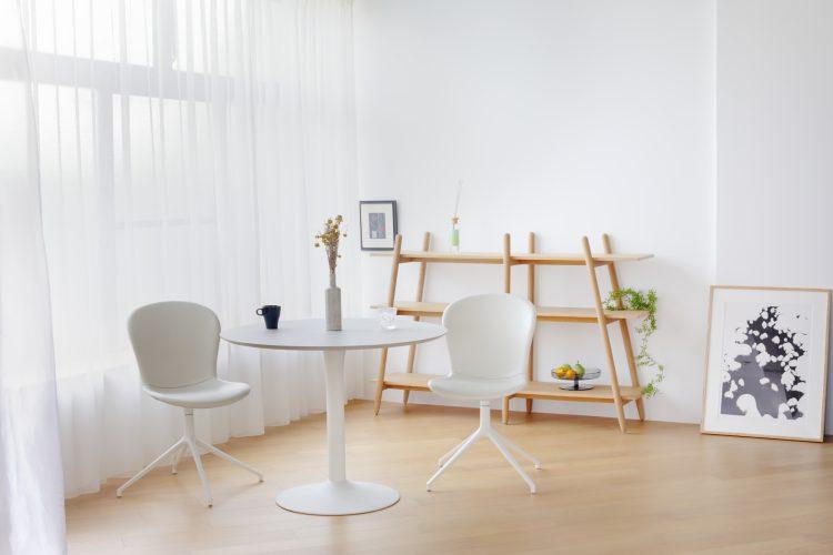 やわらかな光のダイニングシーン