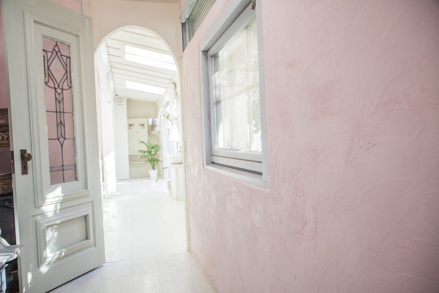 ガーデンサイドの小部屋