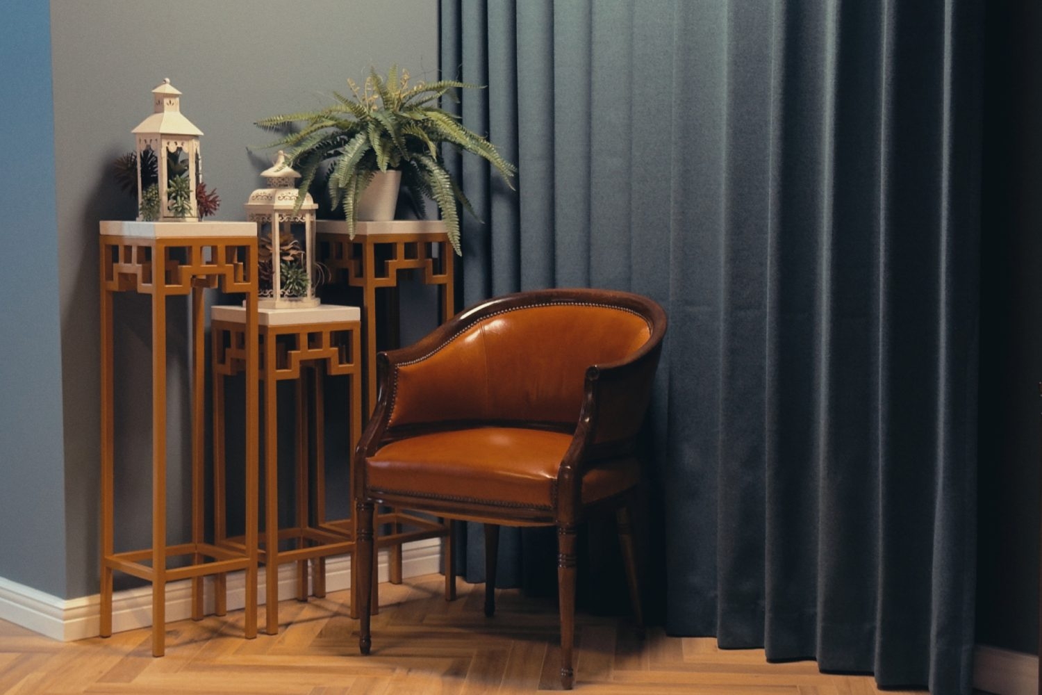 メイクルームのカーテンを背景に撮影可能