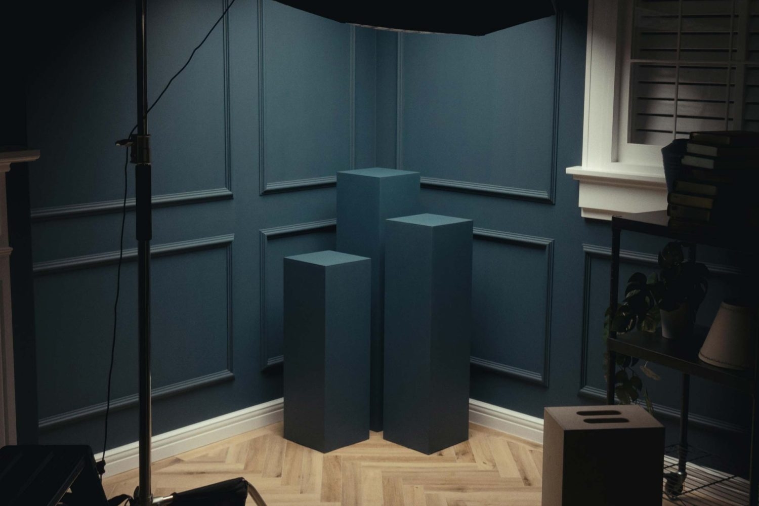 展示用台座を用いた撮影風景