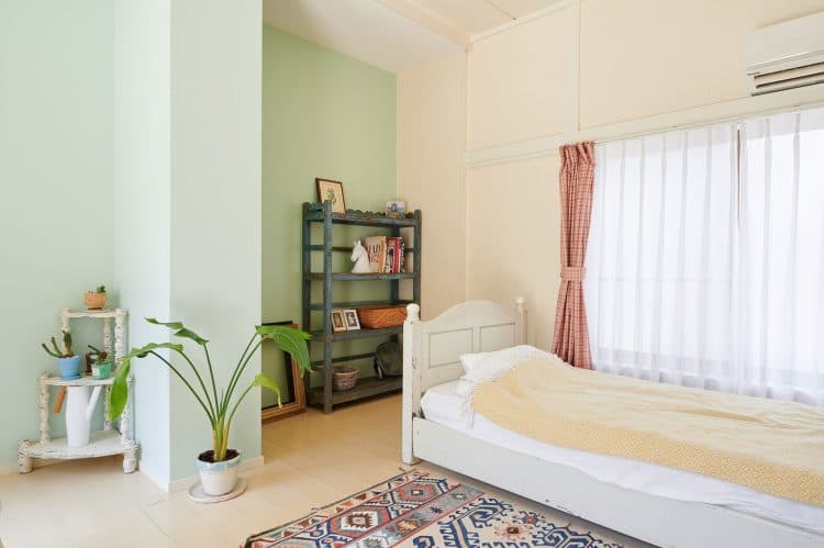 1F:BED ROOM
