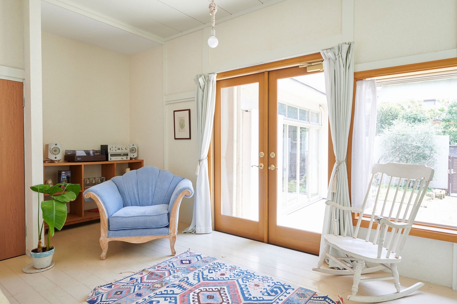 1F:BED ROOM