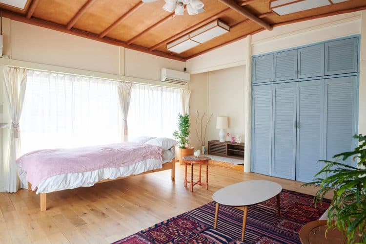 2F:BED ROOM