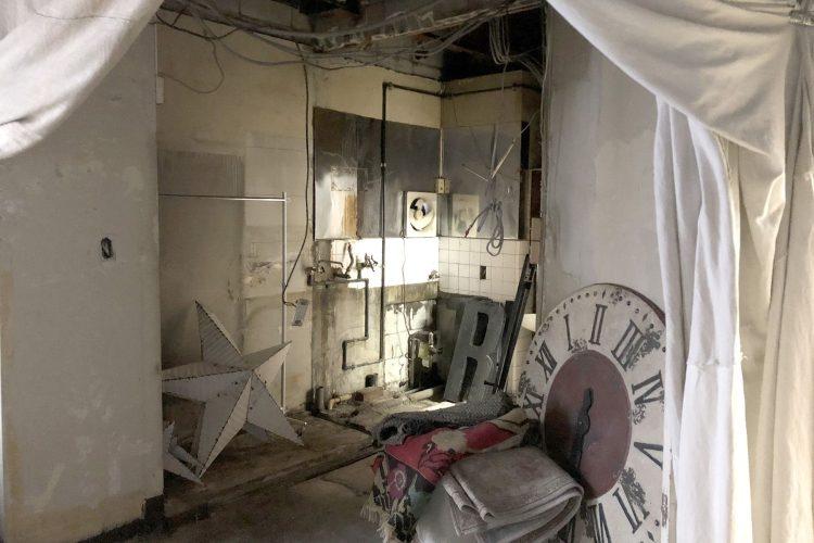 キッチンのあった倉庫