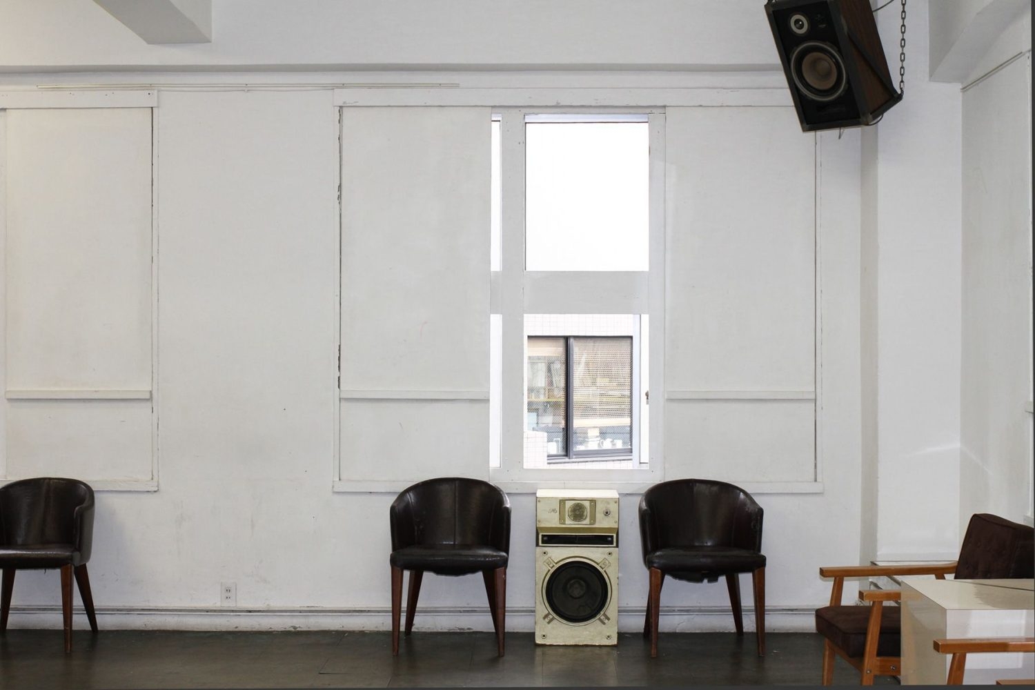 3F WHITE ROOM