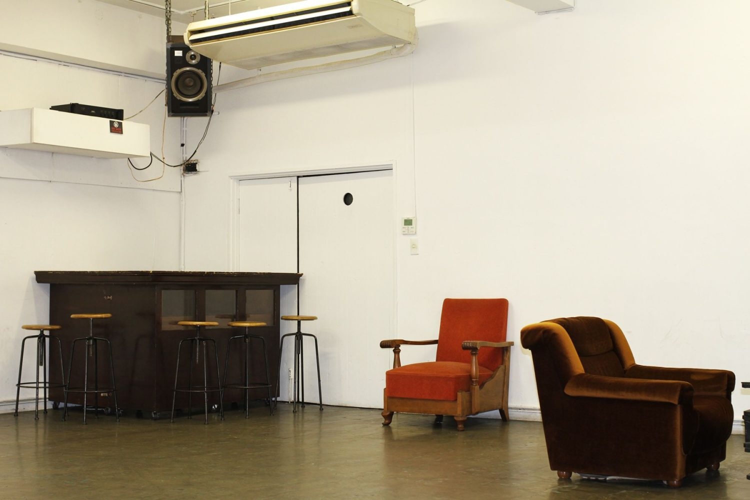 3F WHITE ROOM