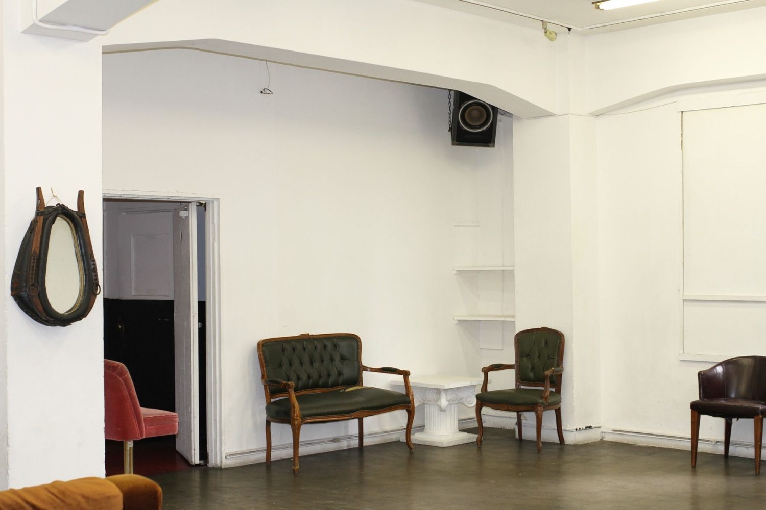 3F WHITE ROOM