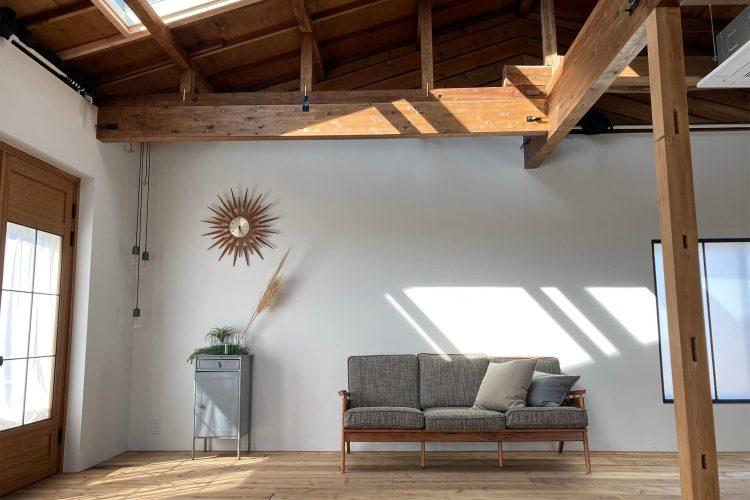 2F 北西側天窓あり