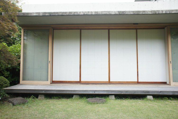 和室 障子も閉まります