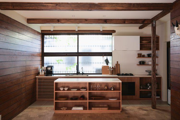 400cmのカウンターとアイランドは調理可能