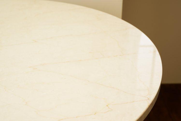 大理石テーブルの天板