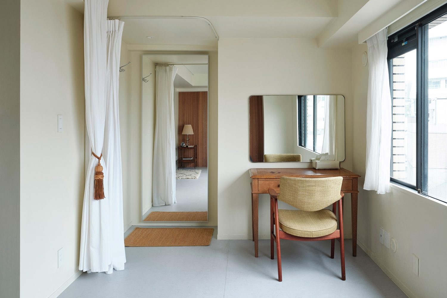 メイクルームと試着室