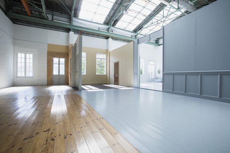 床70㎡ 天窓20㎡(遮光可)