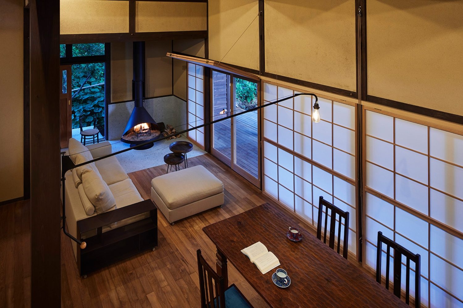 日没後のリビング