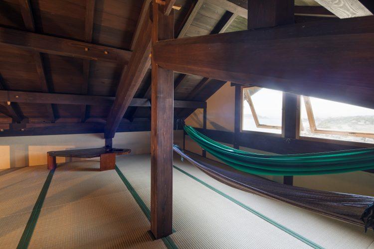 ロフトは畳敷き