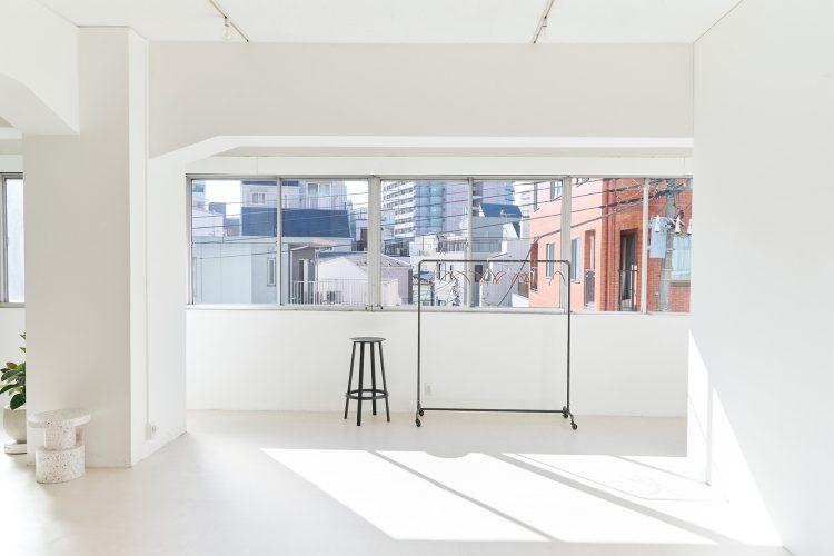 直射の入る室内