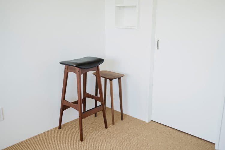 ハイスツールを活用したファッション撮影にも