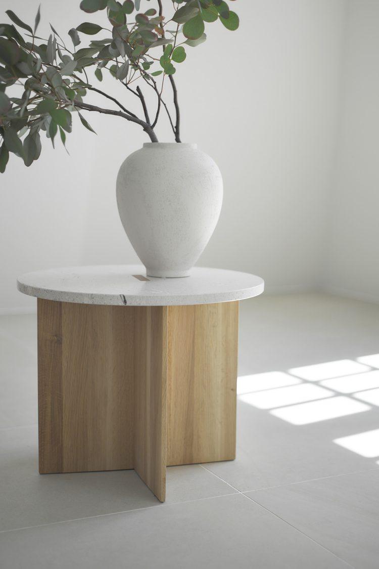 コーヒーテーブル