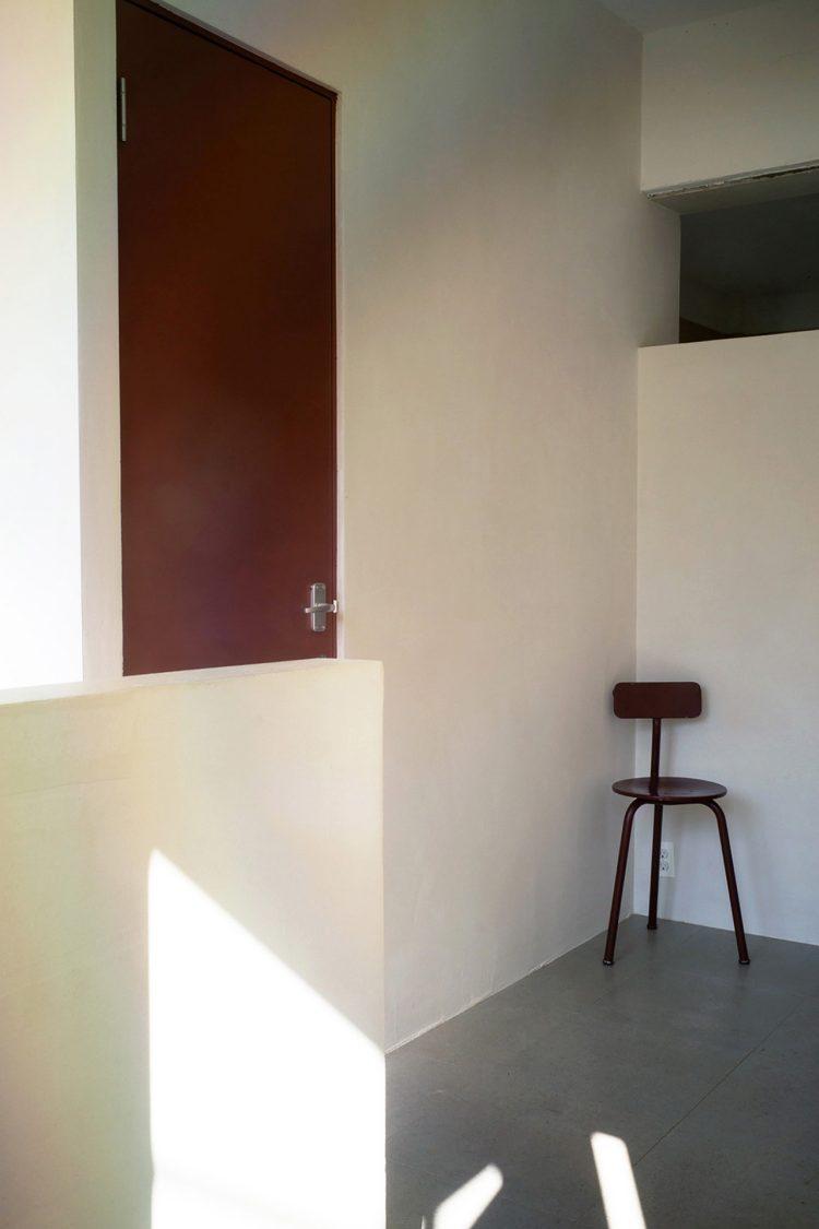 2F / 2A シャワールームのドア