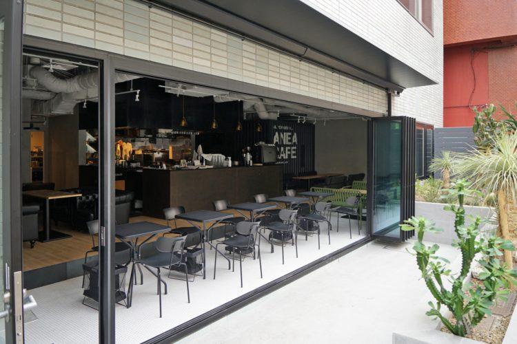 屋外に引きじりをとれる作り