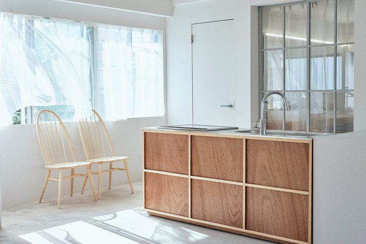 朝の光とキッチン