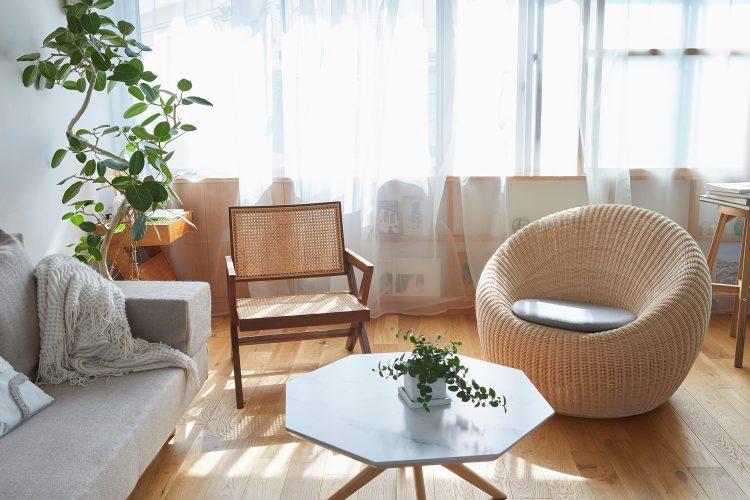 アームレスチェアなどの名作家具