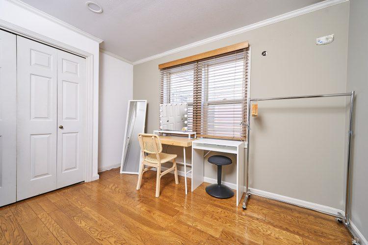 1st 1F / メイクルームでの撮影も可能