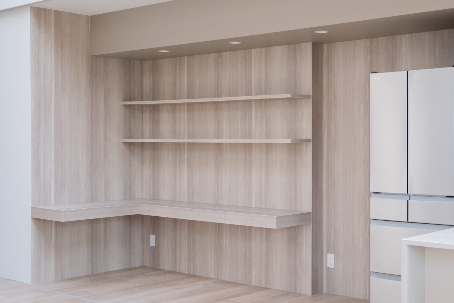 壁面を使って物撮りも