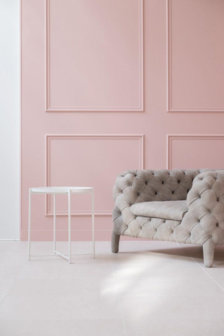 インタビューシーンにも