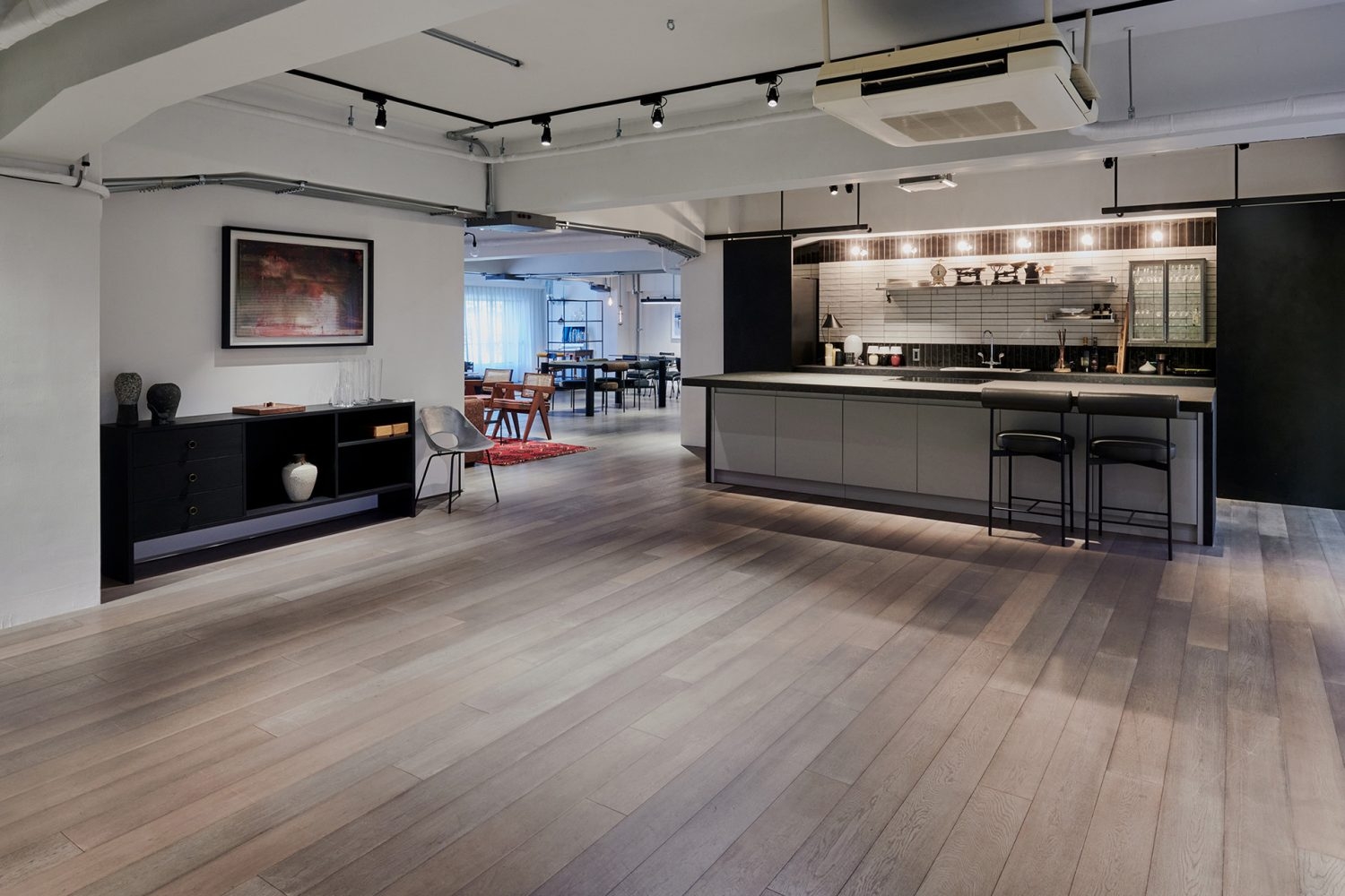 広々としたキッチンスペース