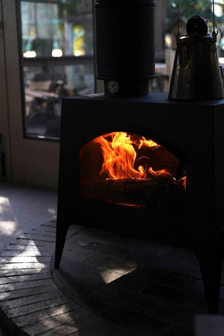 薪ストーブ