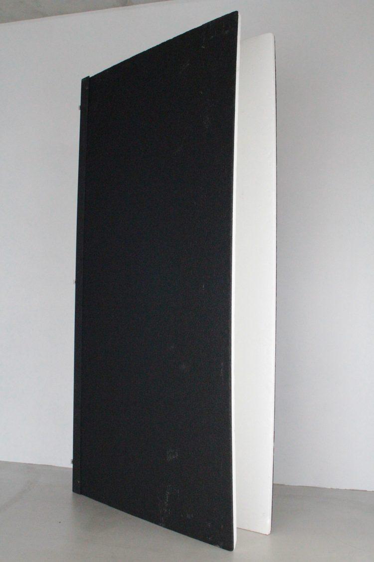 備品 / 白黒カポック