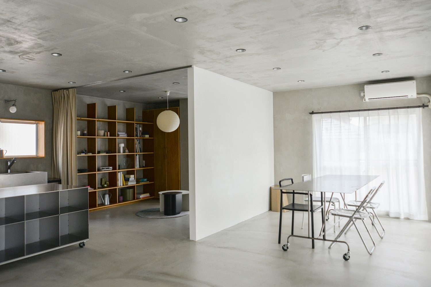 イサム・ノグチのAKARIで和モダンな空間