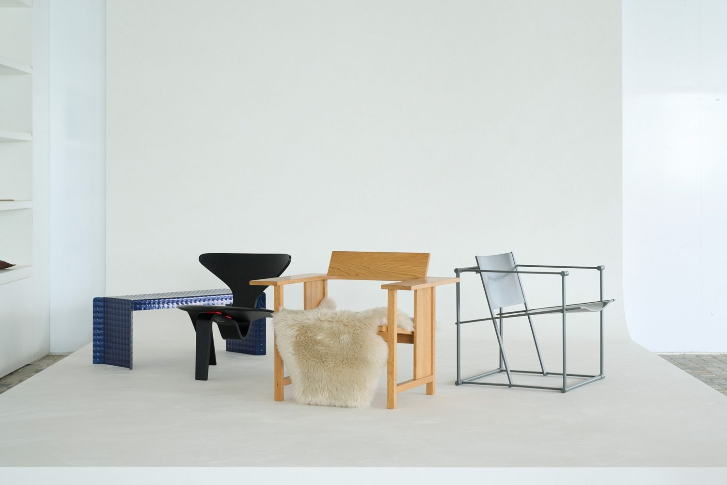 オプション:アールの白ホリゾント