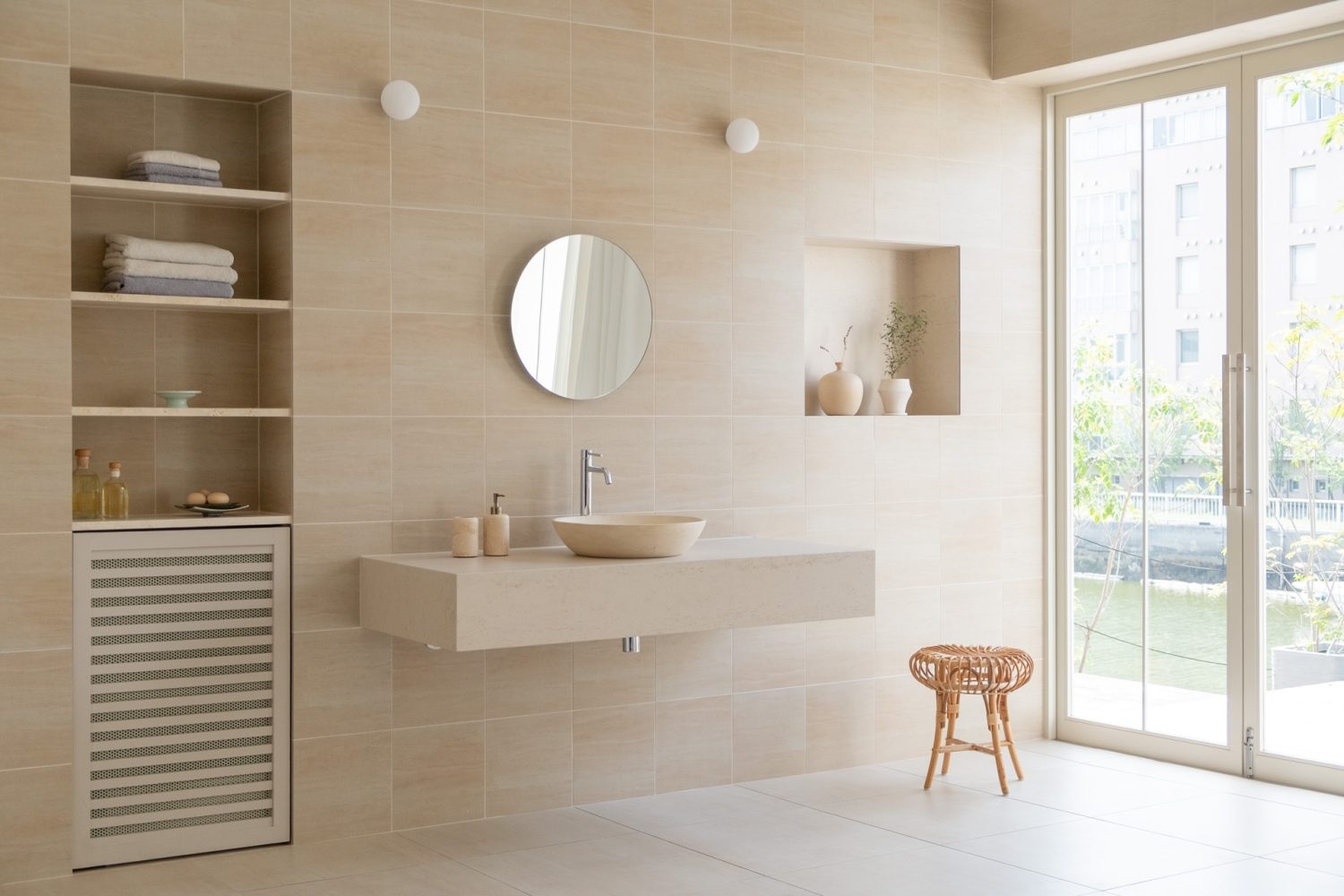 ゆったりとしたスペースを設けた洗面