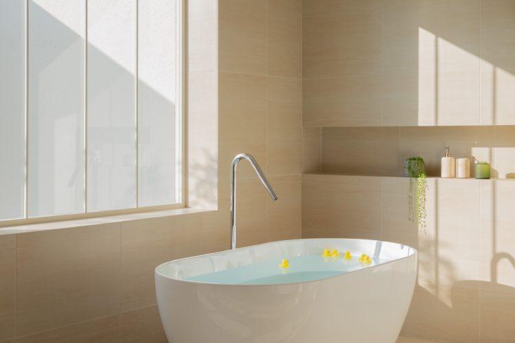 バスタブは移動できます