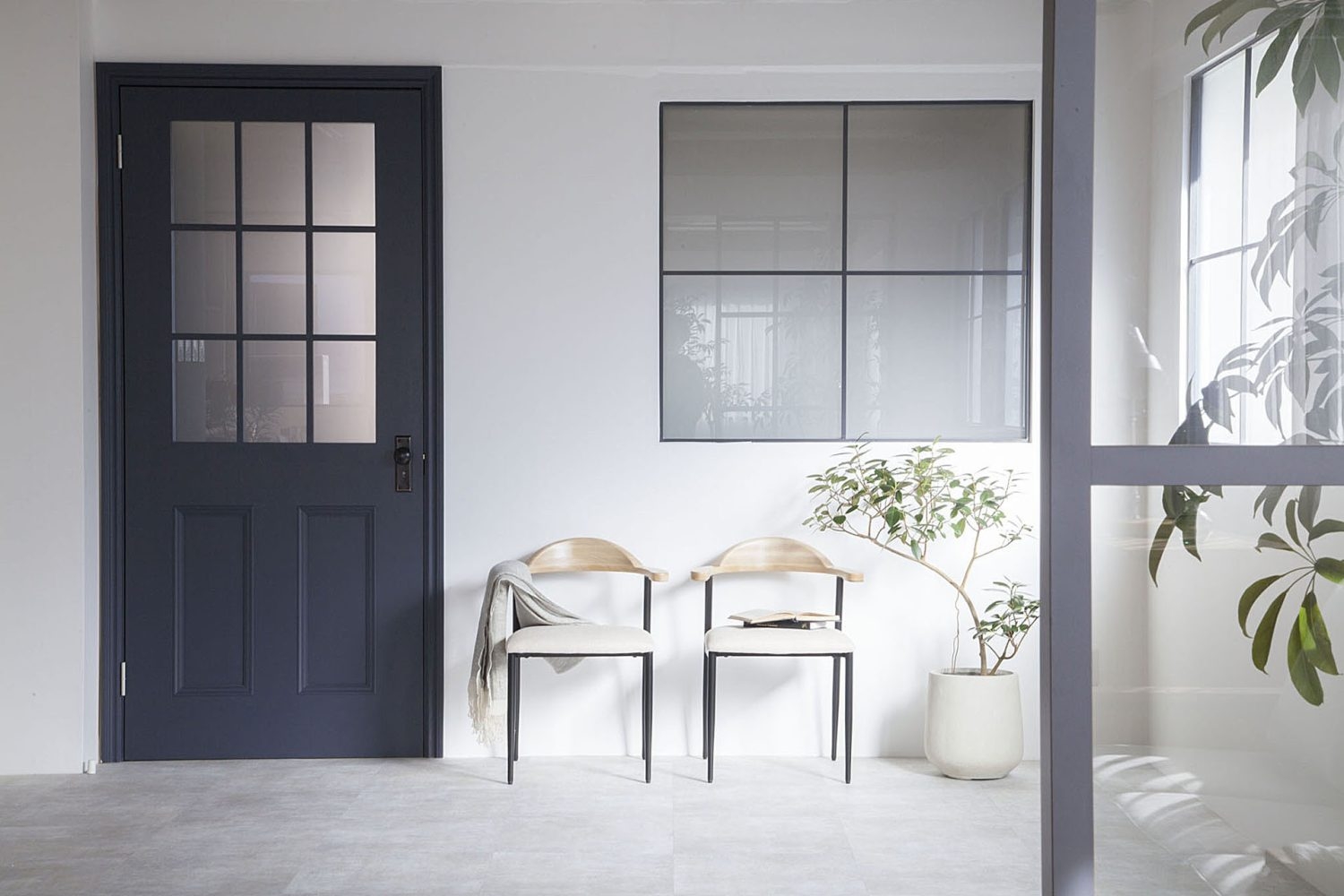 アンテーク風ドア