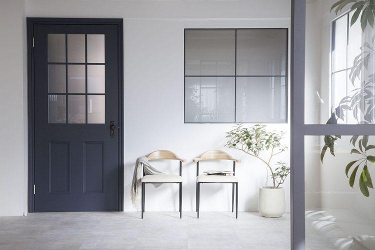 アンテーク風ドア