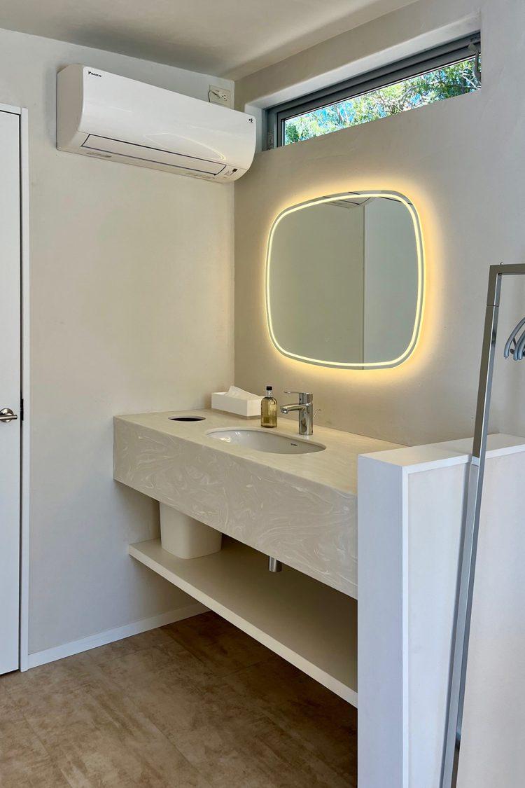 メイクルーム / 洗面