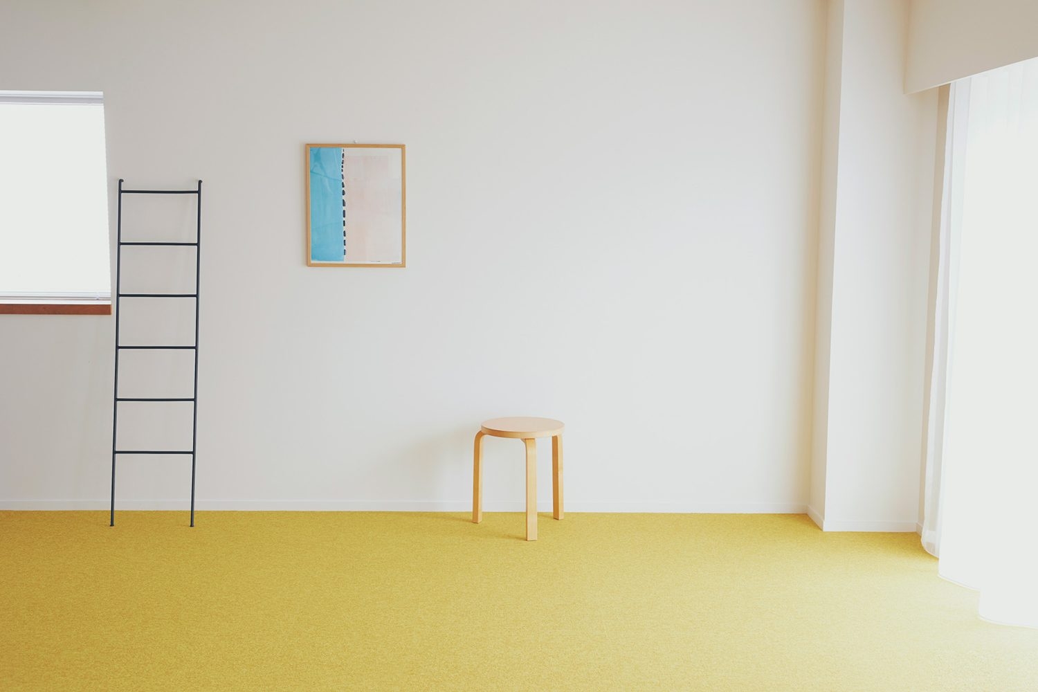 タイルカーペットを敷いた状態