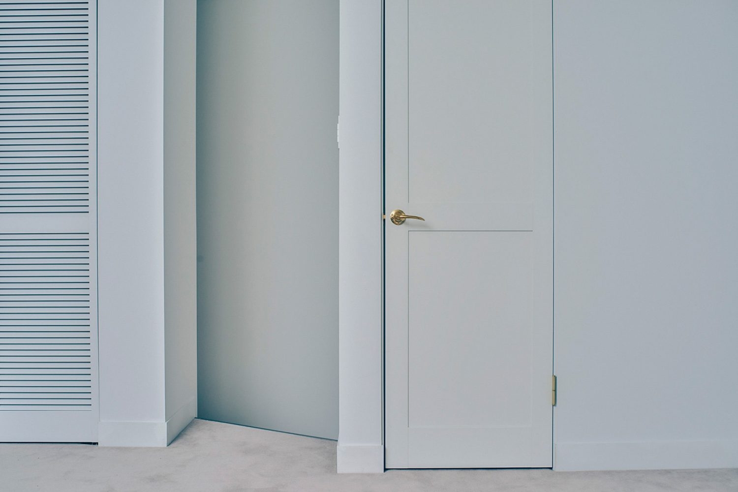 メイクルーム / 扉を閉めた状態