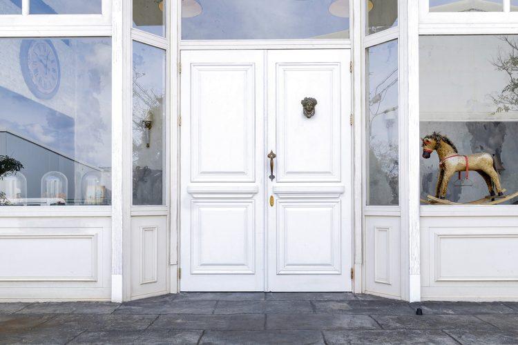 スタジオ扉前(北側)