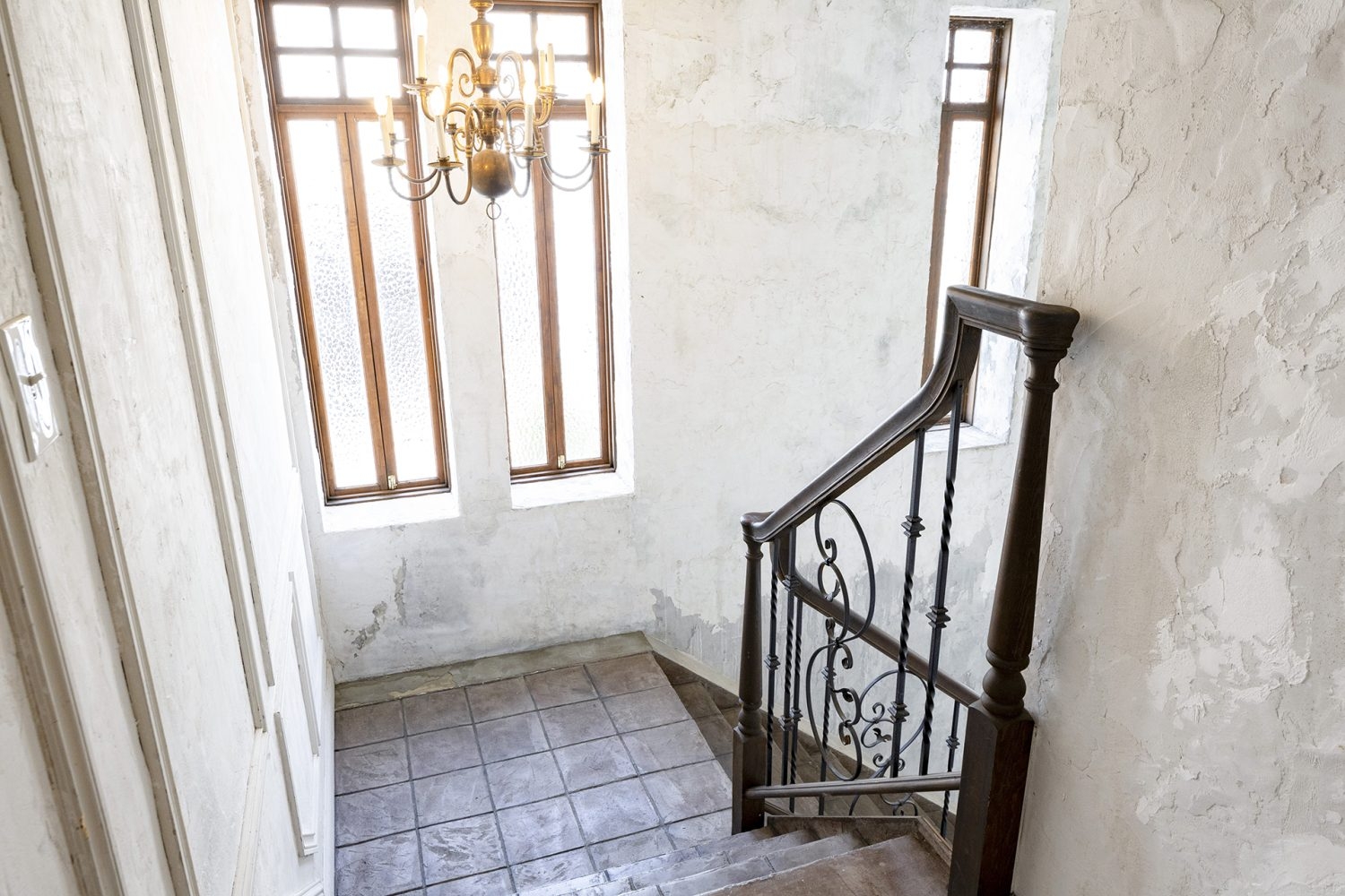 オプション:スタジオ前階段(有料)