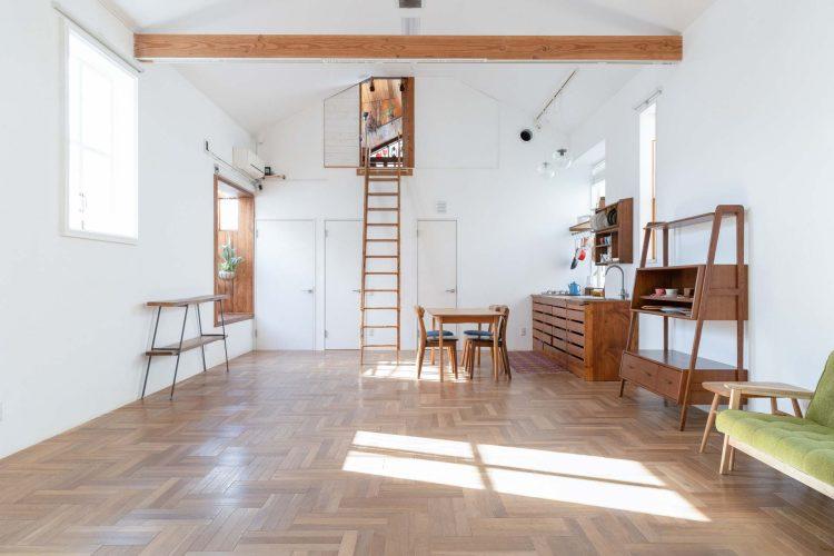 午前中の日差し