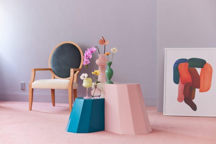 4F ピンクのカーペット床