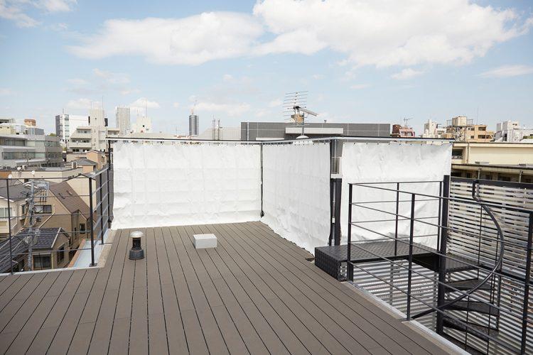 屋上 カーテンあり