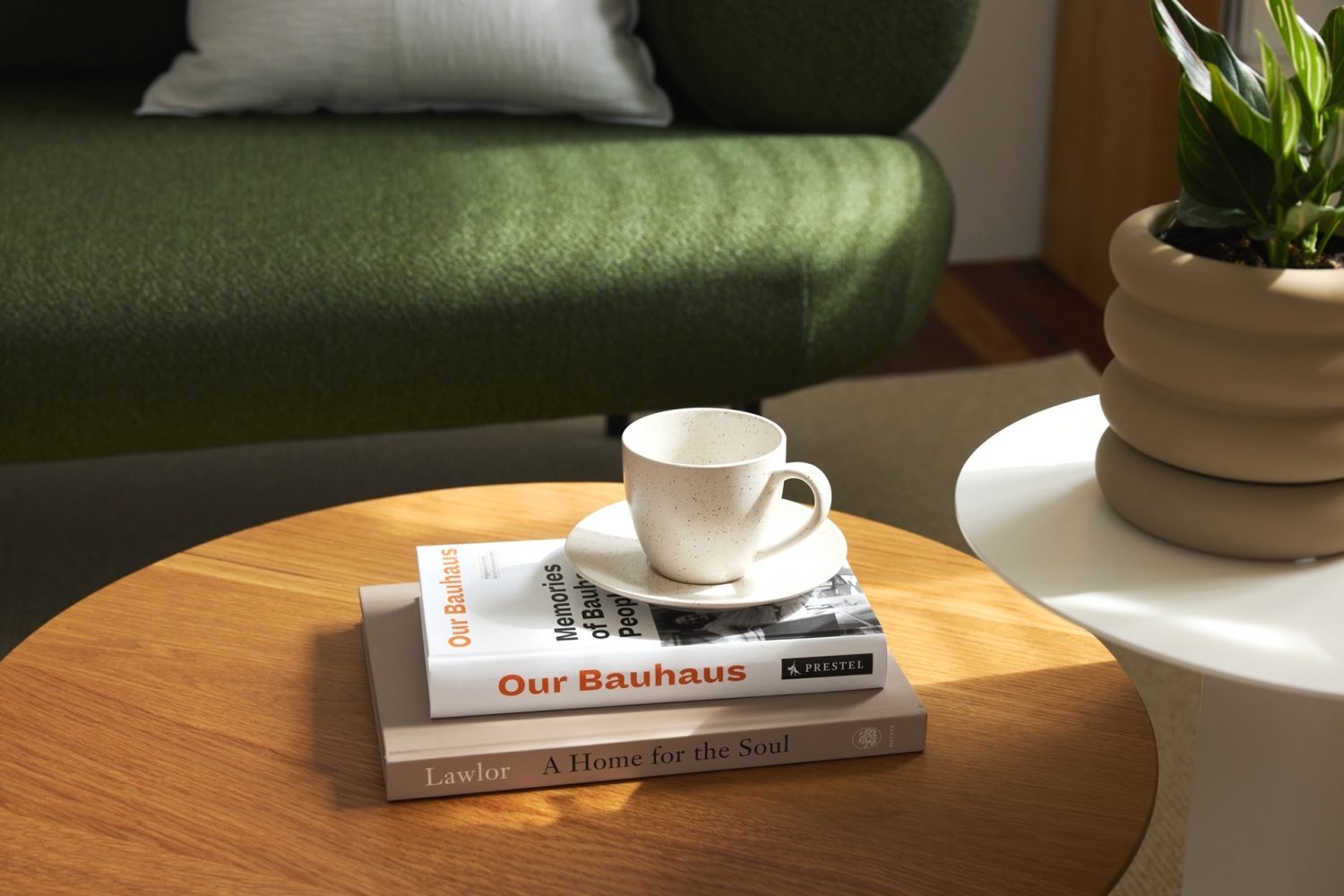 韓国rarerawのセンターテーブル