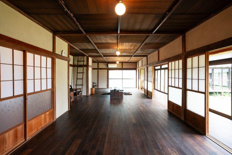 囲炉裏のある1F大部屋(41.4㎡)